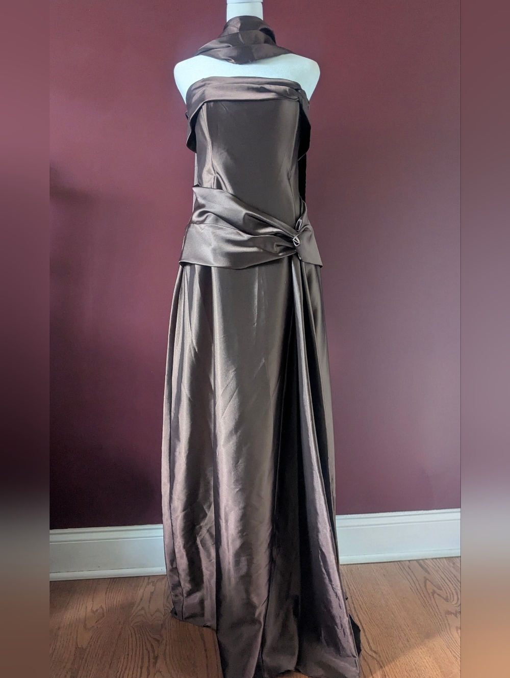 Vintage Juno Strapless Satin Gown Warm Brown Formal Dress with Shawl - Picture 4 of 12